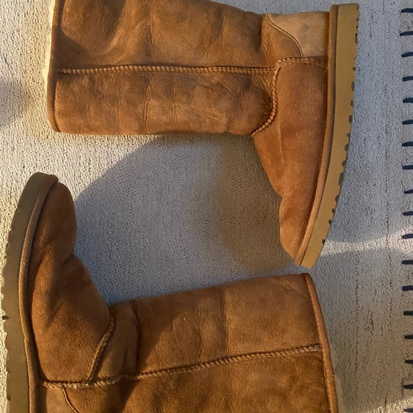 UGG Classic Tall II Boots in Chesnut - Picture 11 of 12